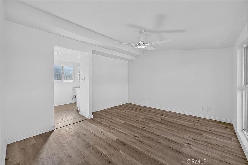 2381 W Transit Ave