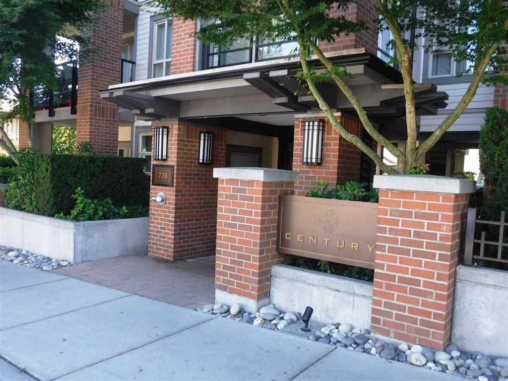 738 E 29th Ave, #126