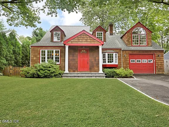 26 Mead Ave, Cos Cob