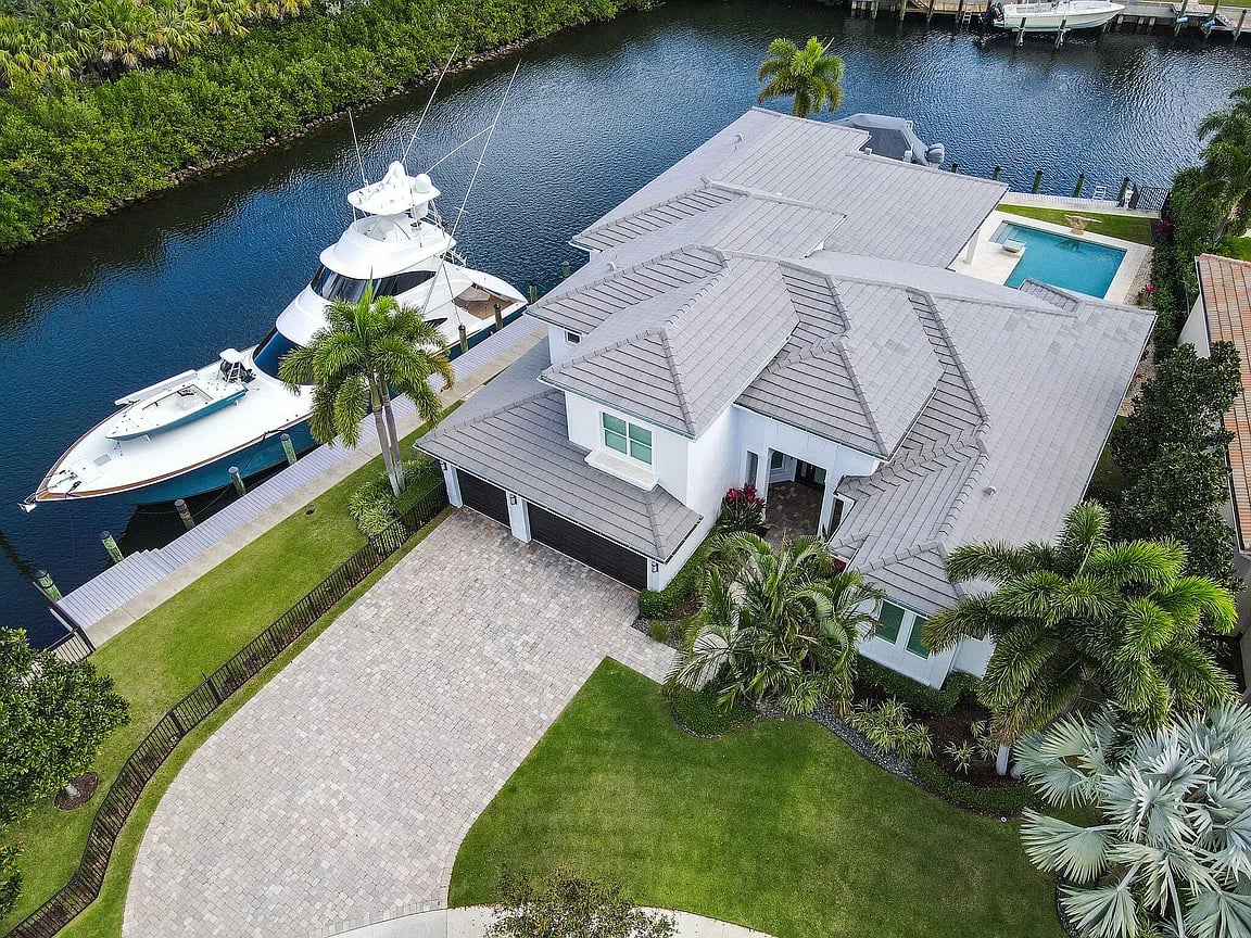 13966 Chester Bay Ln