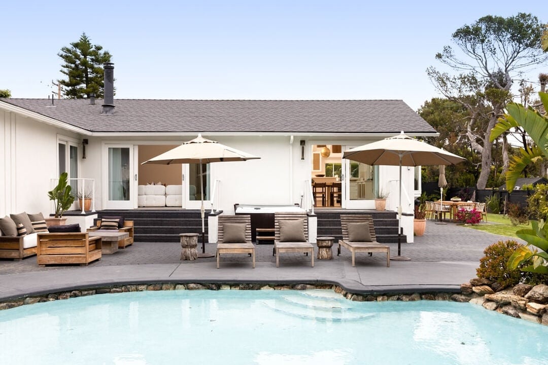 Echelon Pavilion, Grayfox St, 90265