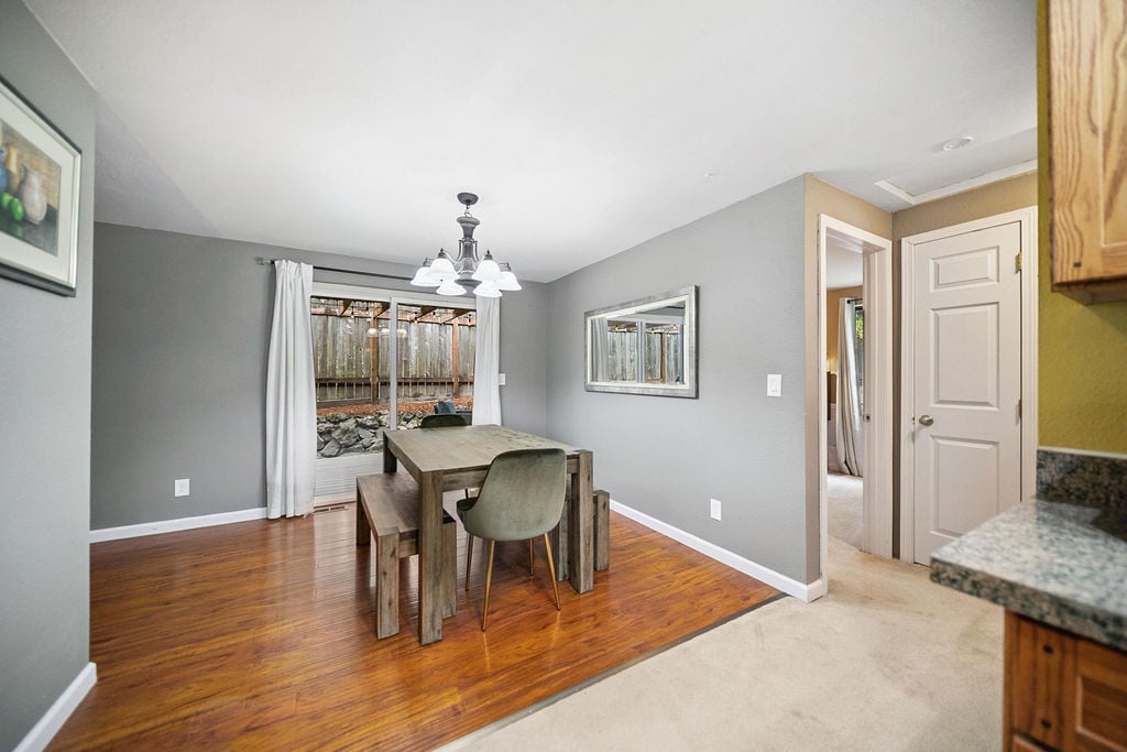 9205 Morning Side Drive NW