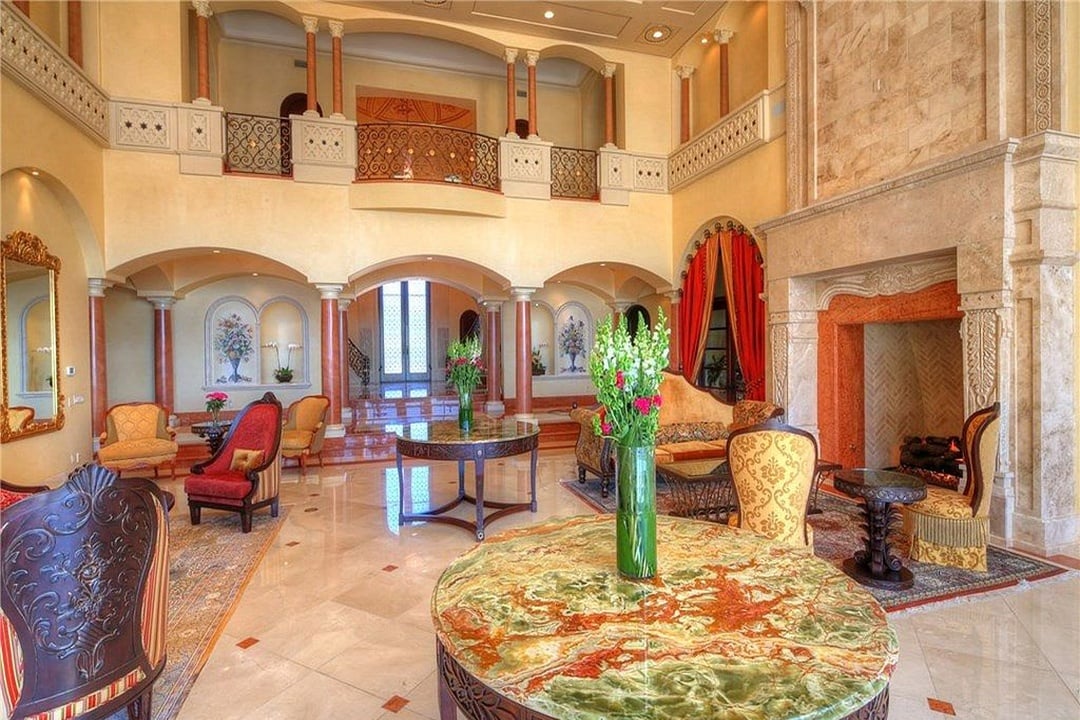 Tranquil Opulent