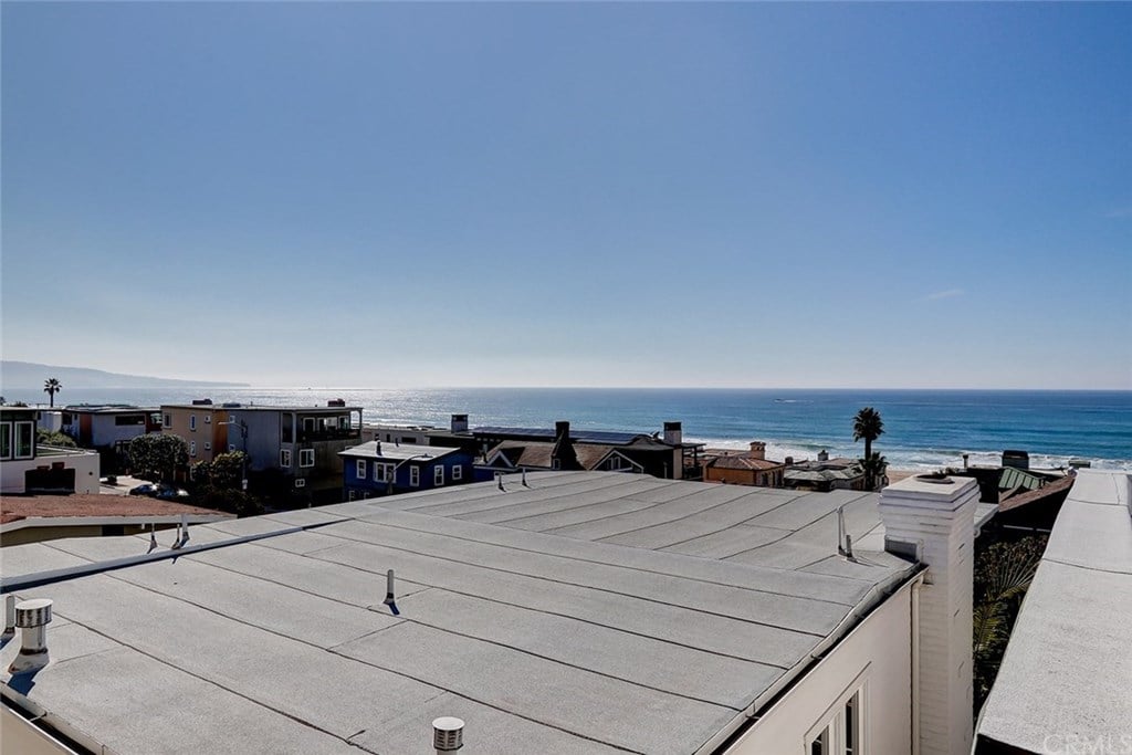 405 Bayview Dr