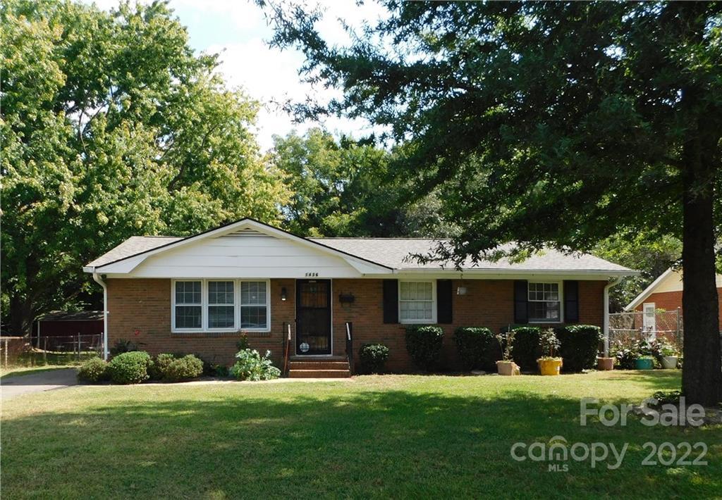 1436 Echo Glen