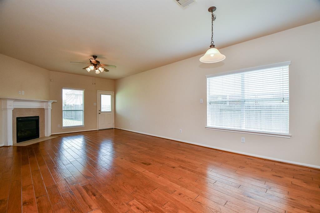21622 Crest Peak Wy