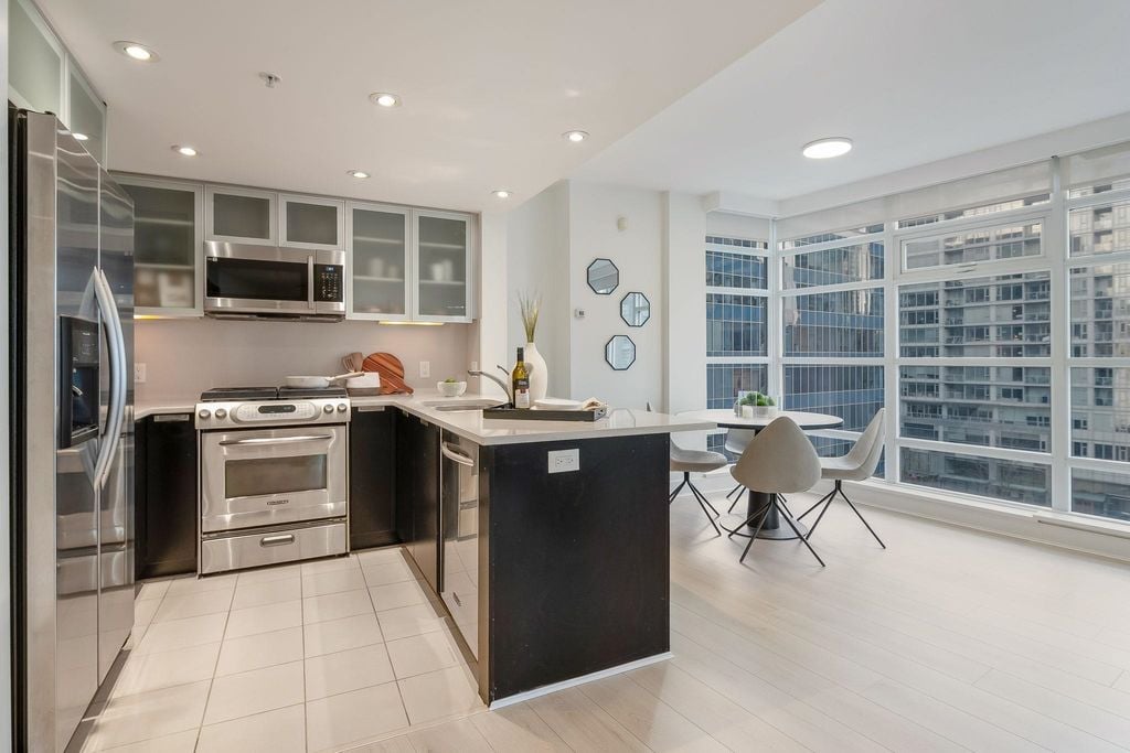 1205 W Hastings St, #1105
