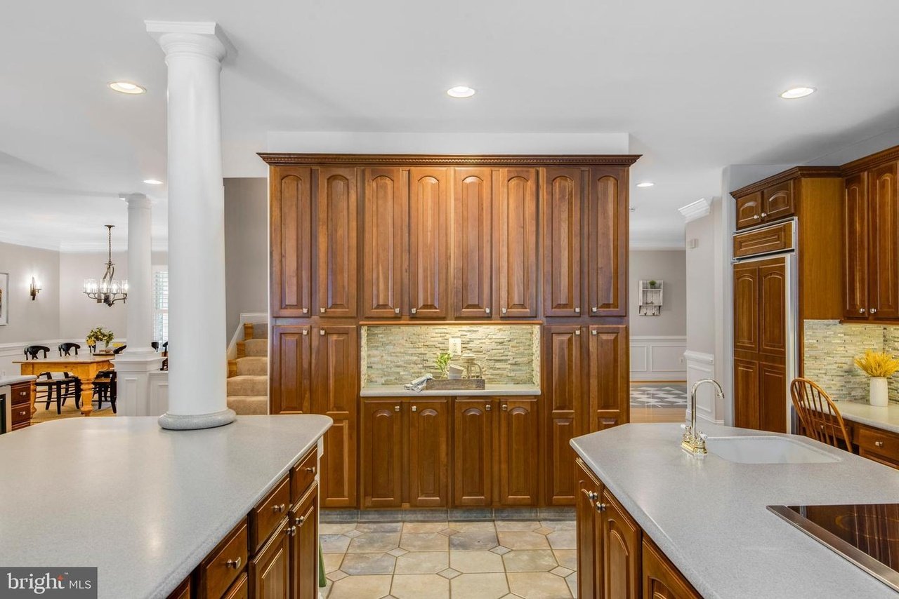 1101 Captain Bell Ct