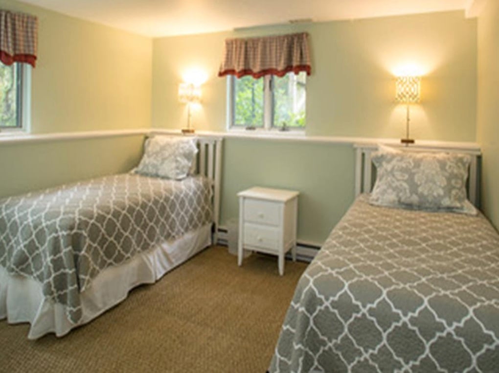 162 Clover Hill Rd