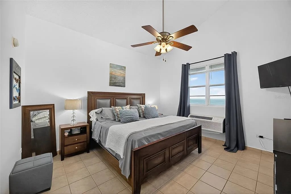 505 FRANCISCO CAMACHO #505