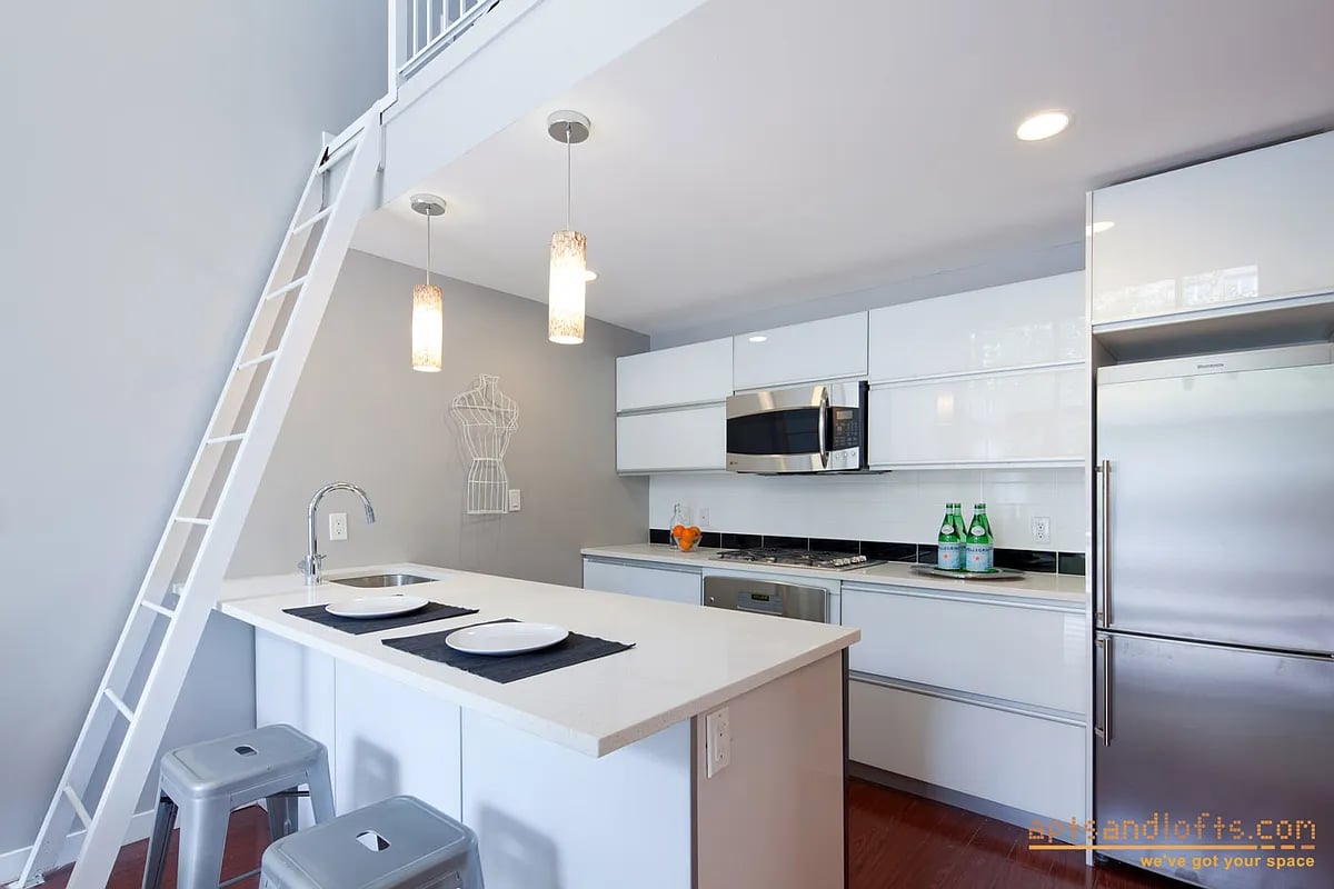112 South 2nd Street Unit: 2A