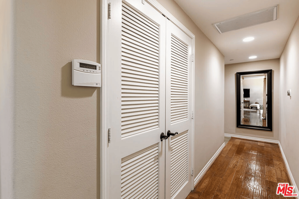 12449 Kling St, #PH1