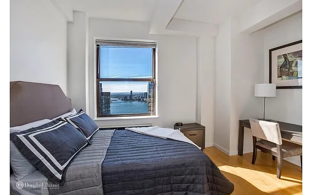 20 West Street Unit: 34A