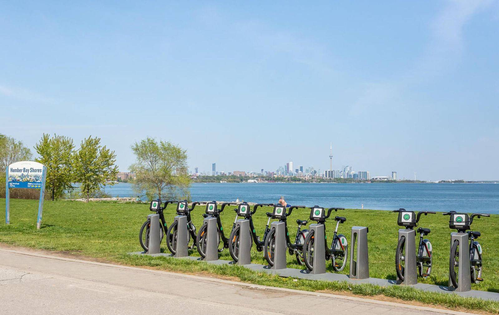 30 Shore Breeze Drive Unit: 2722