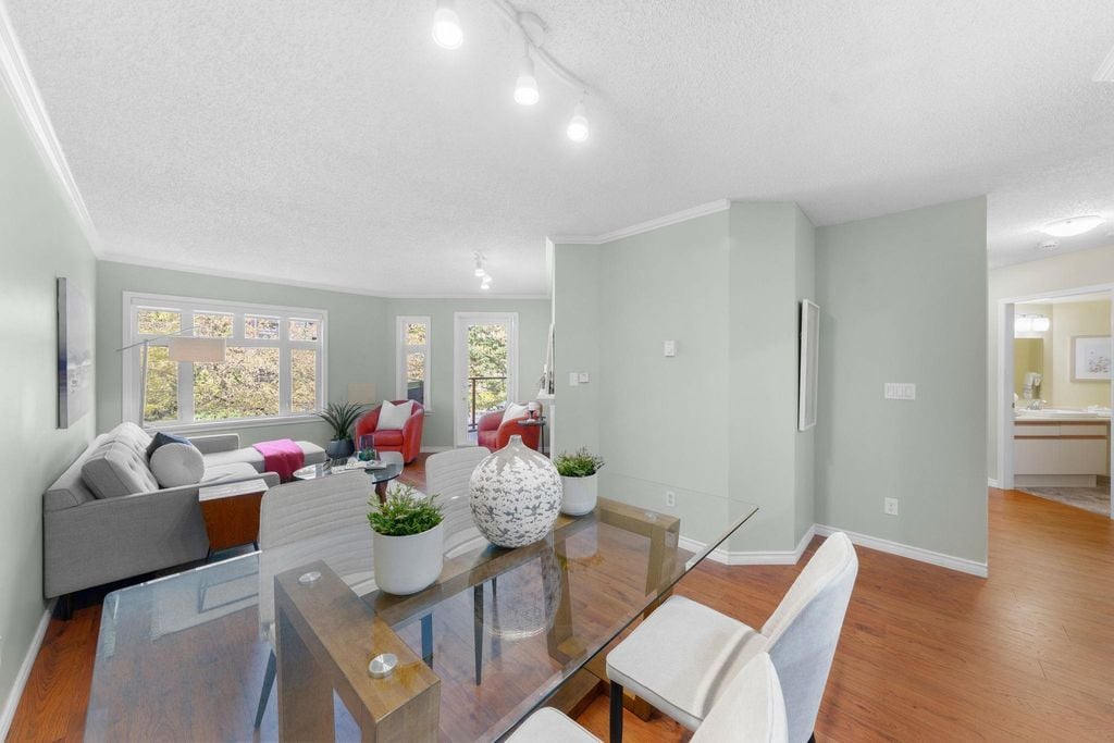 2800 Chesterfield Ave, #406