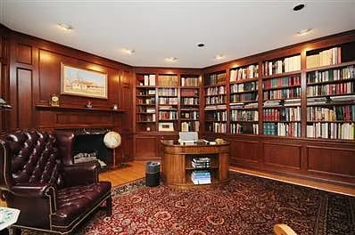 145 Evergreen Ln