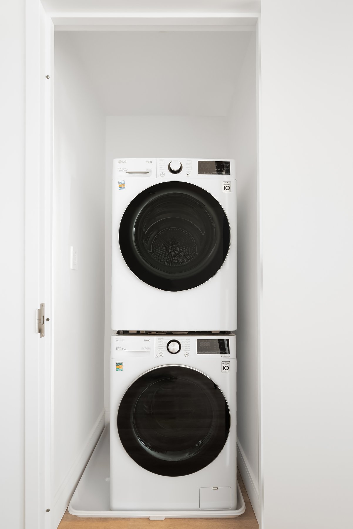 2815 35th Street Unit: 6B