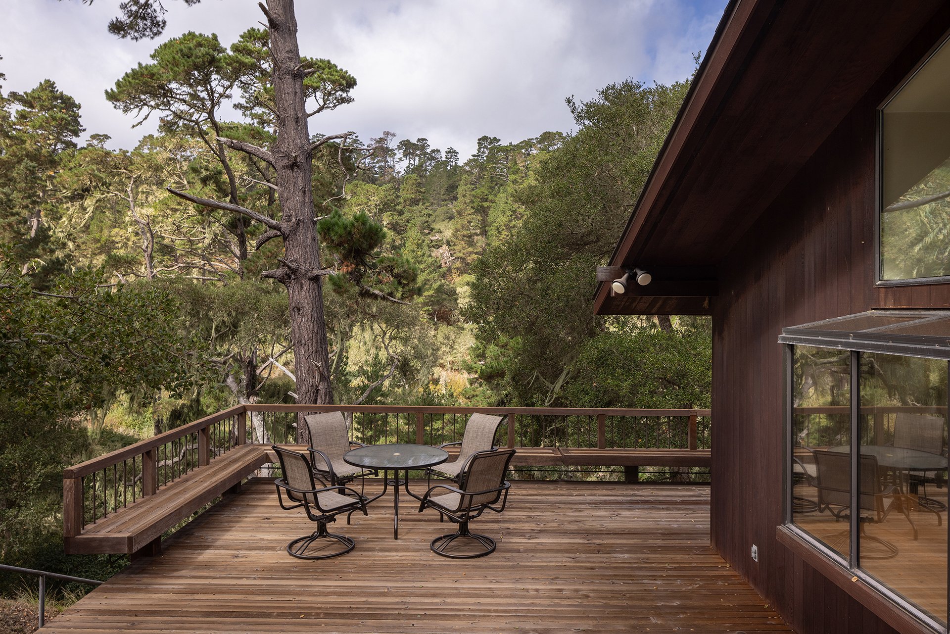 Carmel Bayview Retreat - 571 Viejo Rd