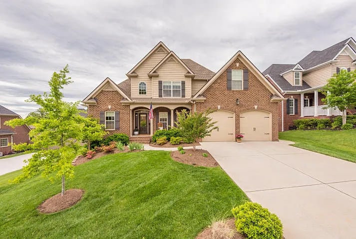 1229 Whisper Trace Ln