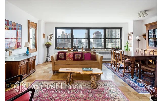205 W End Avenue Unit: 20A