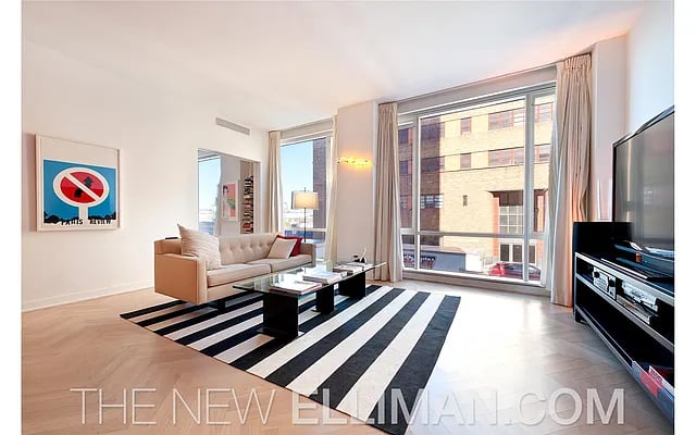 330 Spring Street Unit: 2A
