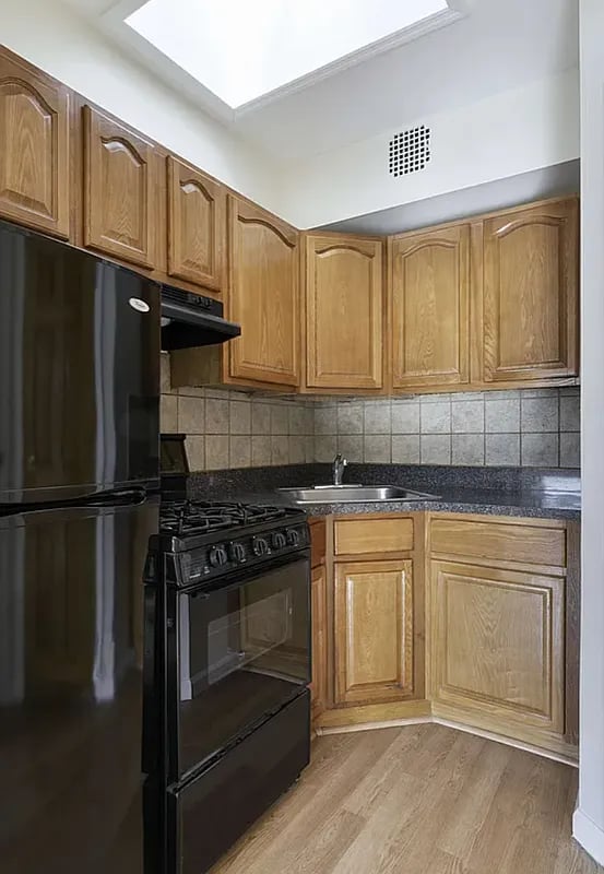 1106 Bushwick Ave #4R