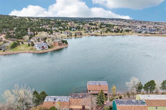 Lake Woodmoor Investor Special – Rare 1-Bed Lakeside Townhome with Huge Upside