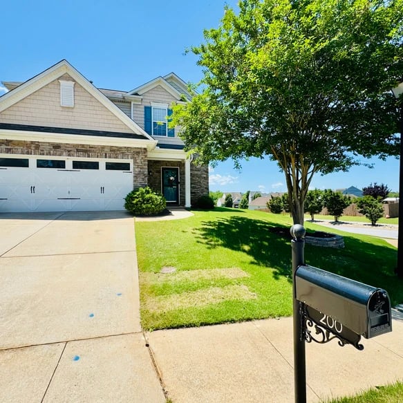 Sold: Marvelous Corner Lot in Bryson Meadows: A Stylish Haven in Greenville SC Nestled in Simpsonville