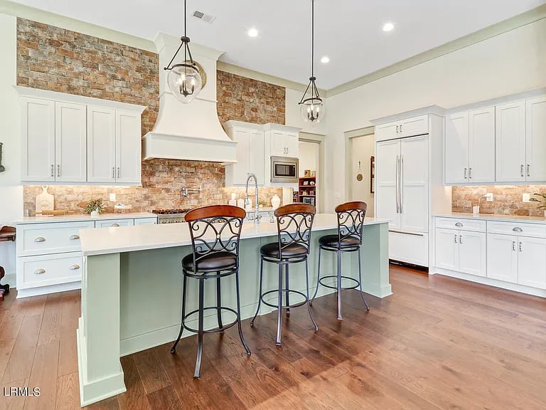 289 Belfair Oaks Blvd