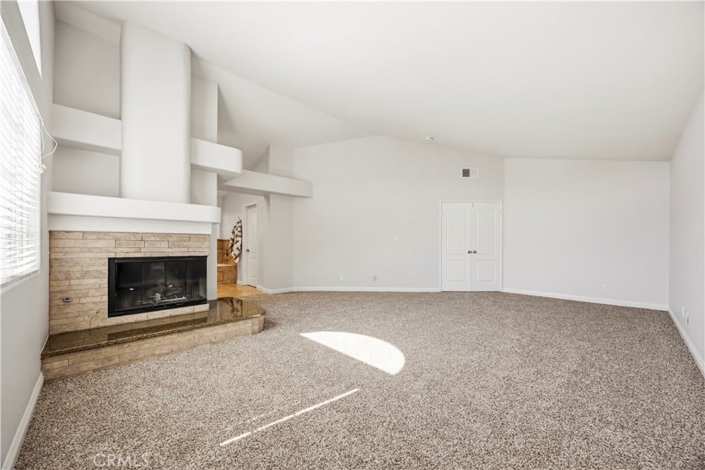 3129 San Helena Dr