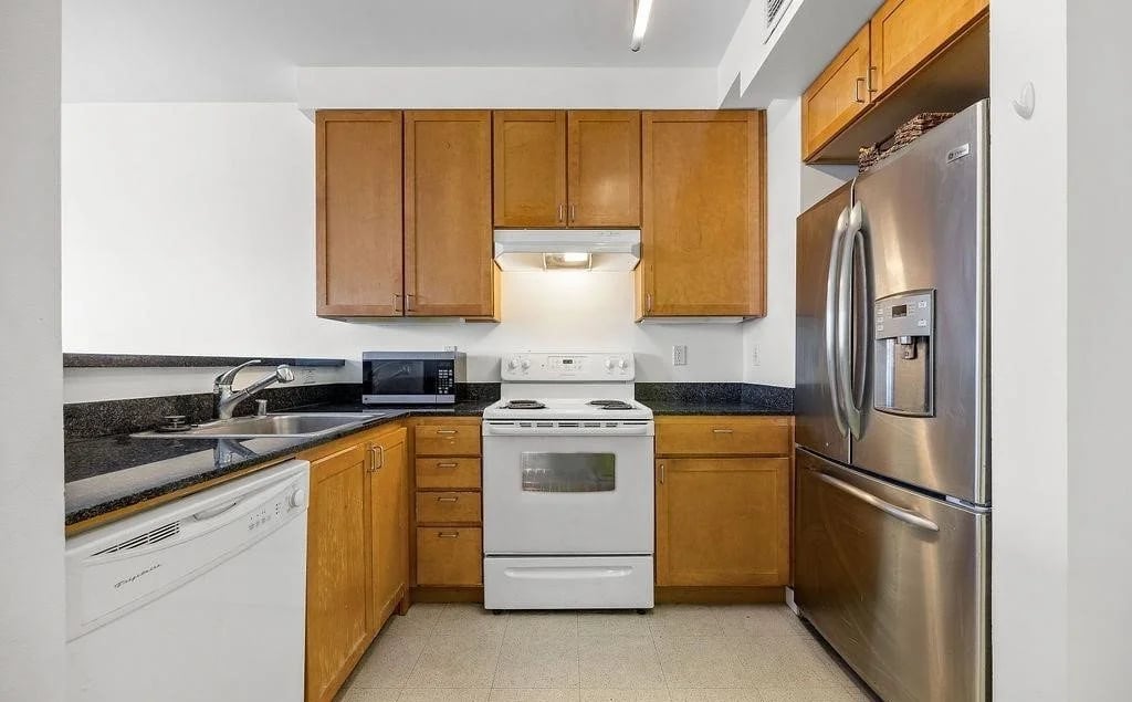 888 Seventh Street