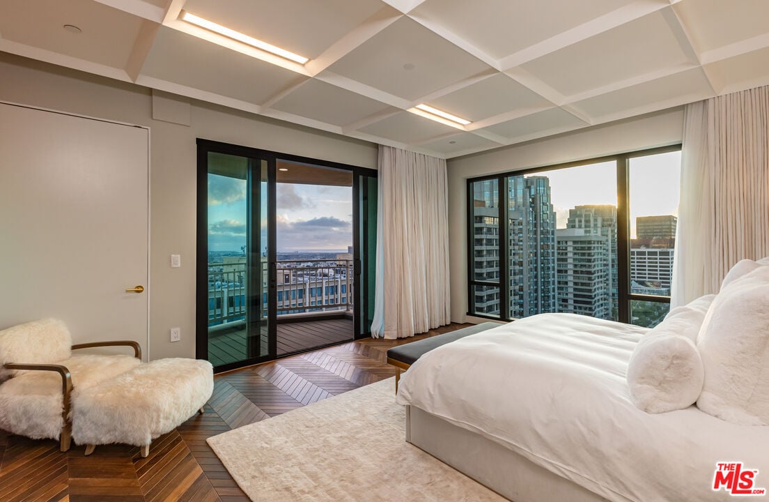 10727 Wilshire Blvd #1805