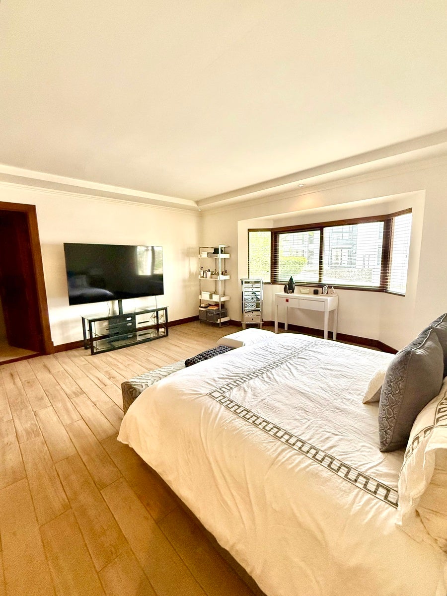 Classical Gated Corner Estate, Escazu, San Jose