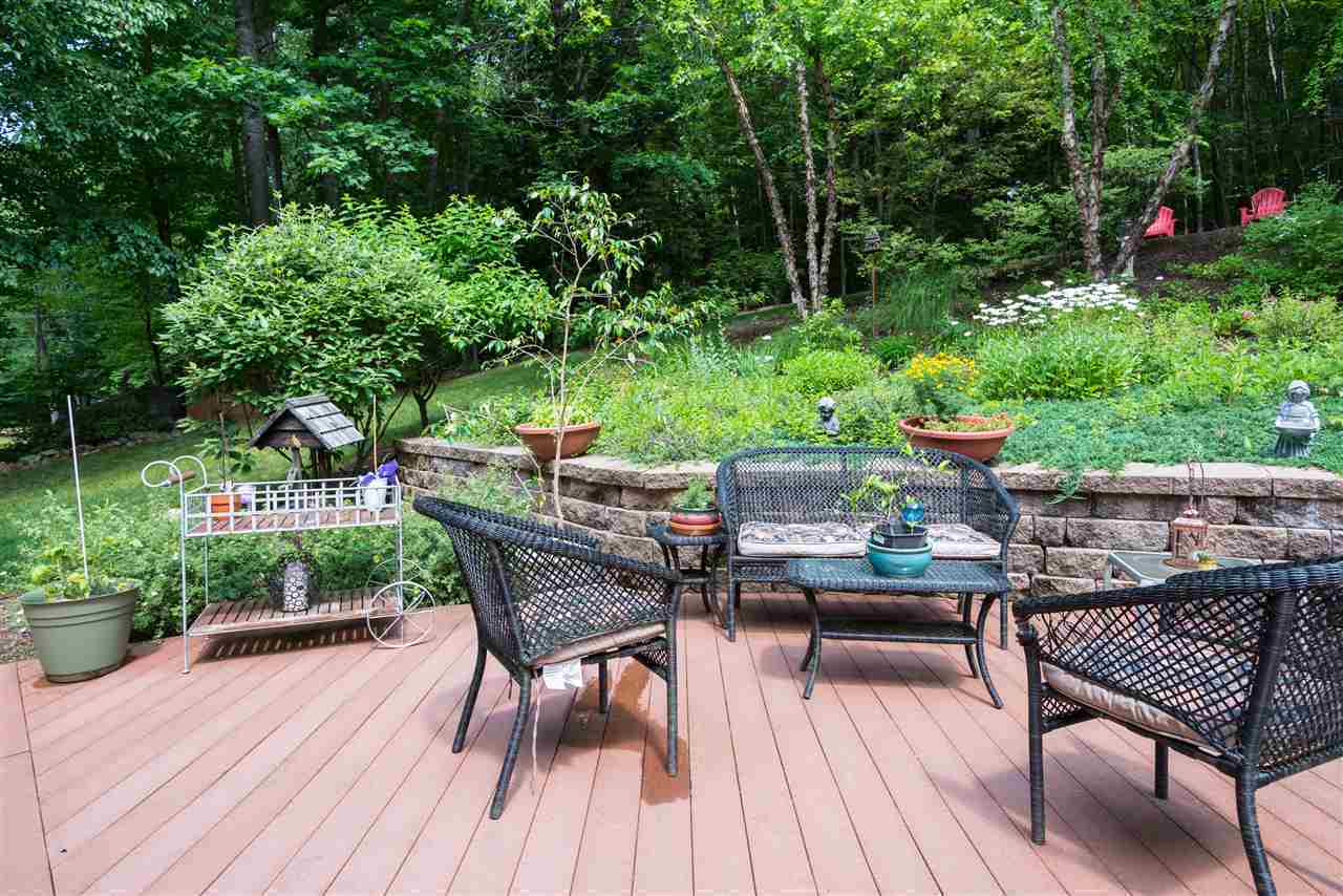 53 Pinecrest Dr