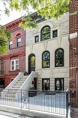 856 Saint John's Place