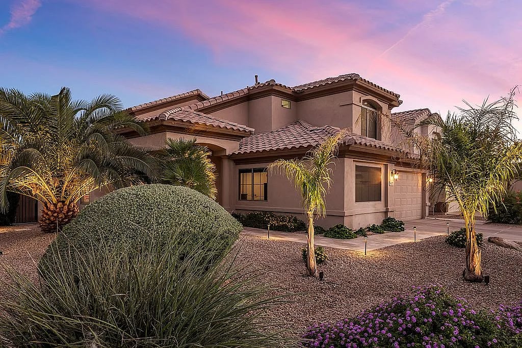 8177 E Rita Dr
