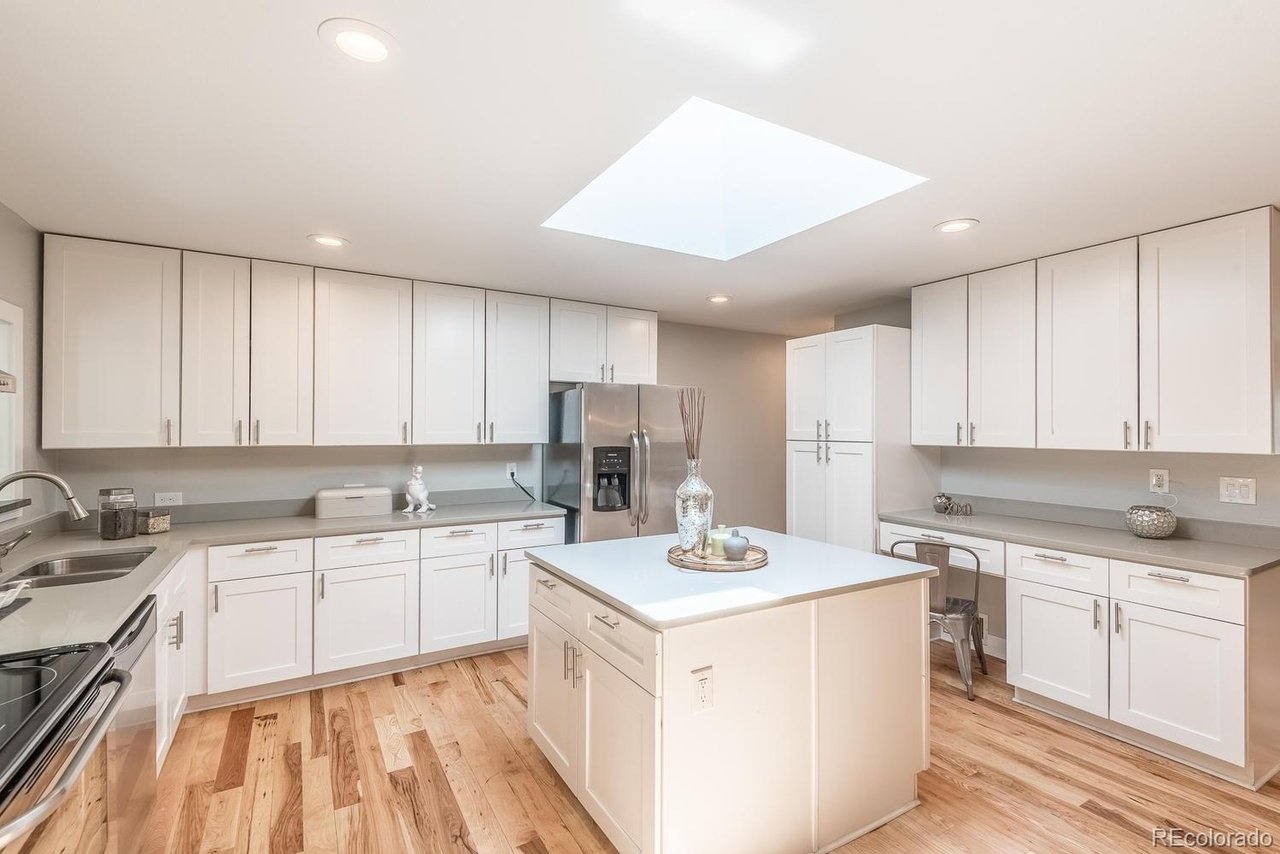 6119 Janice Way