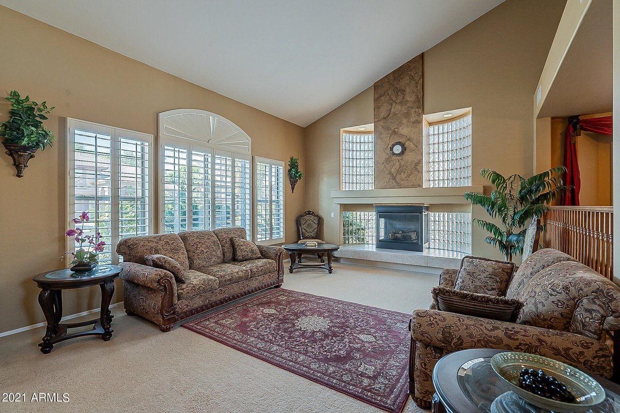 1709 E Kaibab Dr