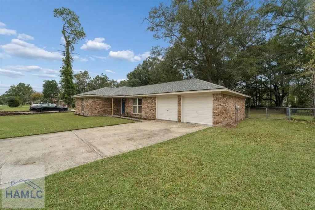 608 Madison Dr