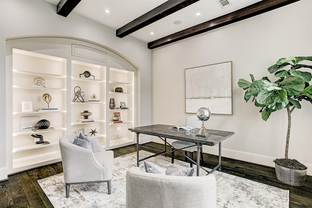 11313 Surrey Oaks Ln