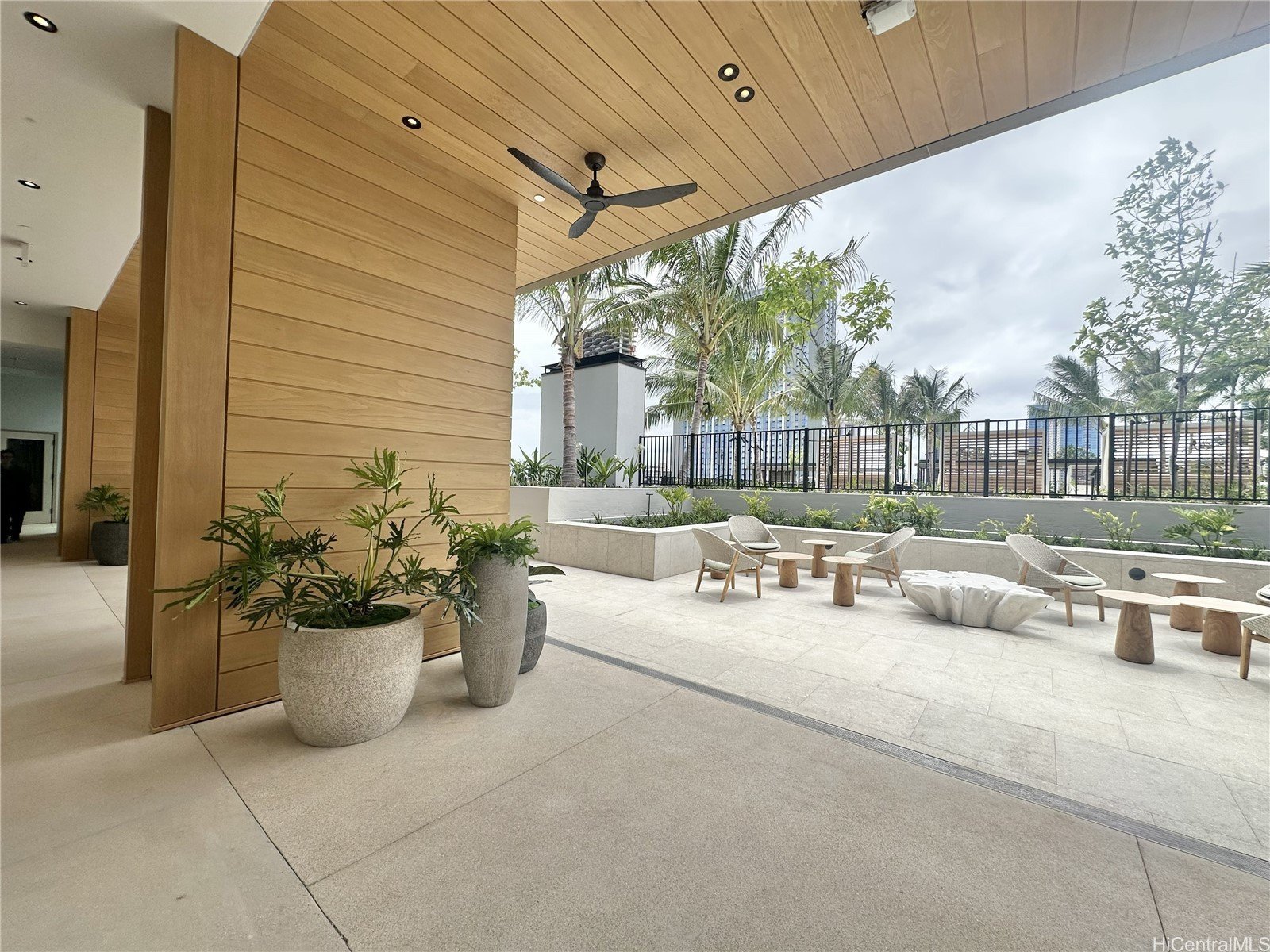 333 Ward Avenue #3501