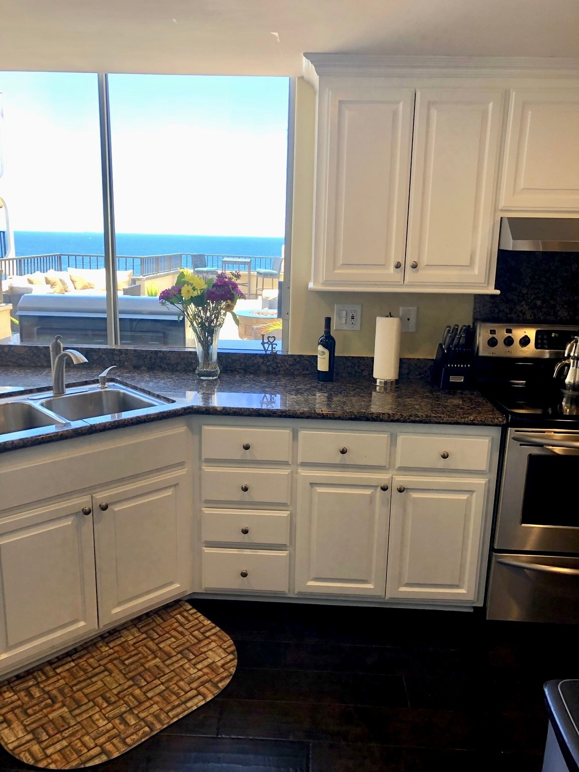 555 Esplanade # 517, Redondo Beach 90277