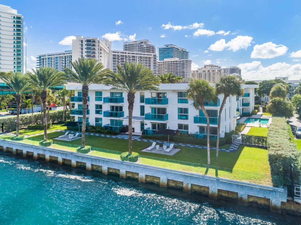 Residences at Beach Haus Bal Harbour (South Tower)