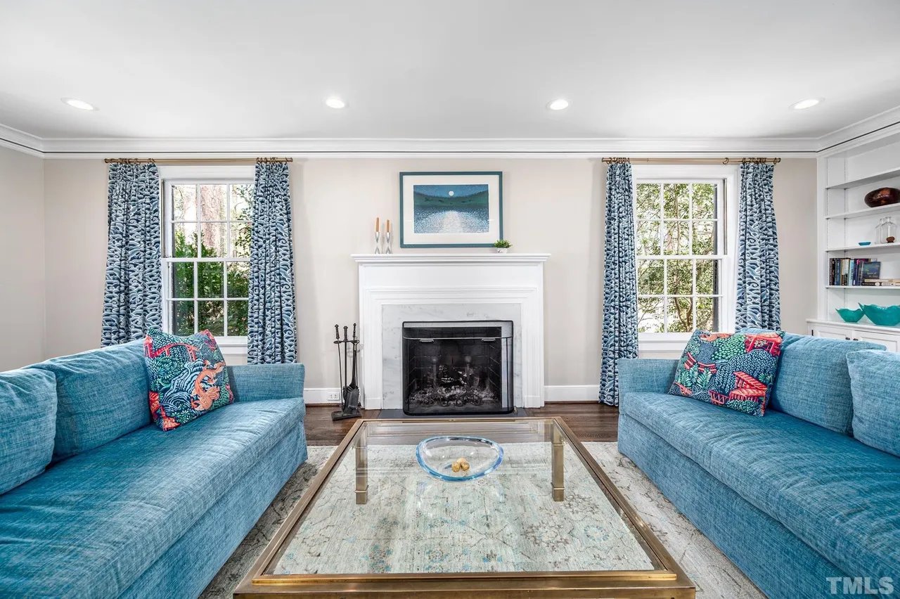 1021 Laurel Hill Rd