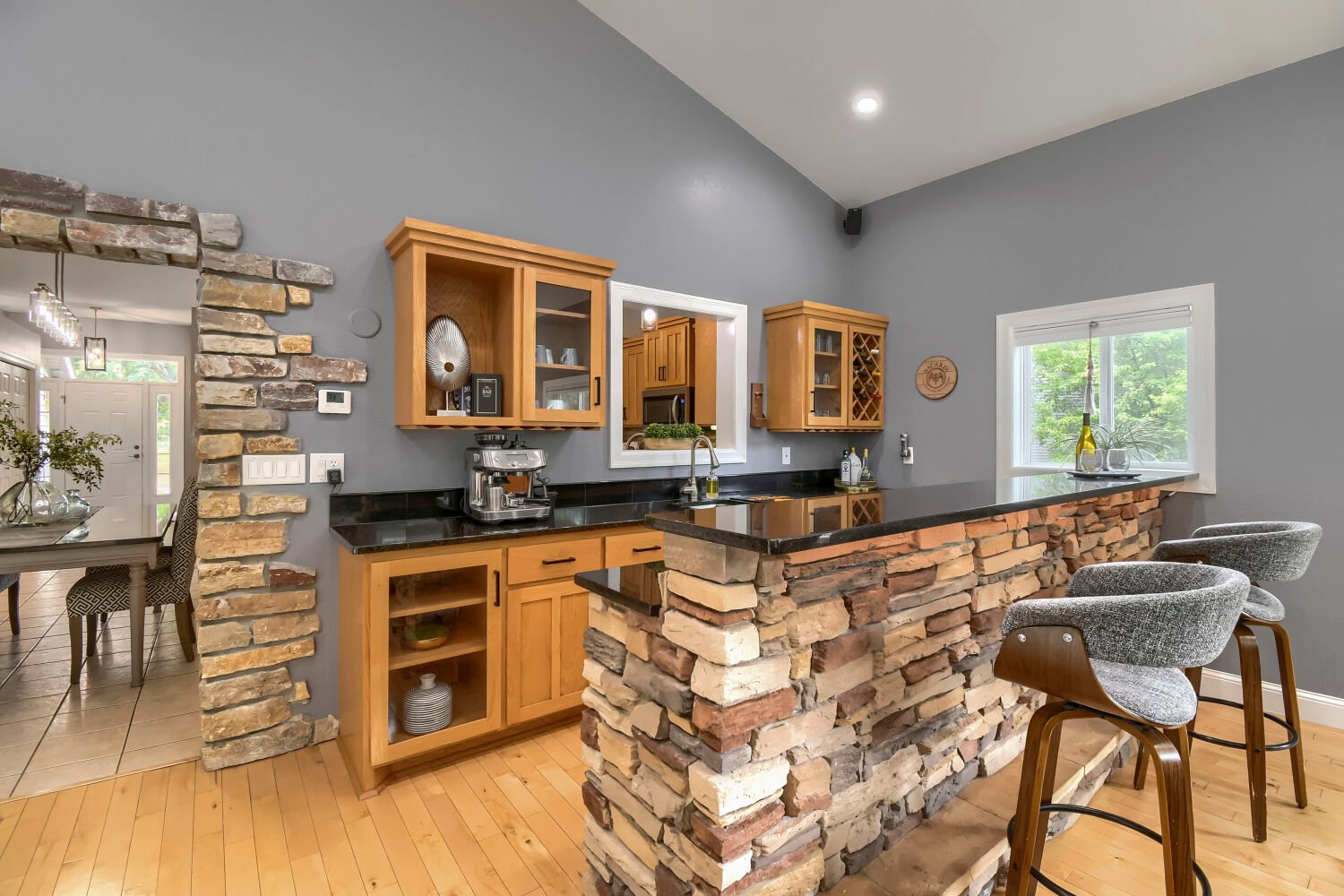 22376 Brett Trail, Rogers, MN 55374