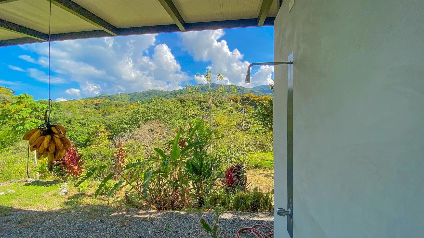 32-Acre Self-Sustainable Off-Grid Farm Near Ojochal with House, Solar Power & River