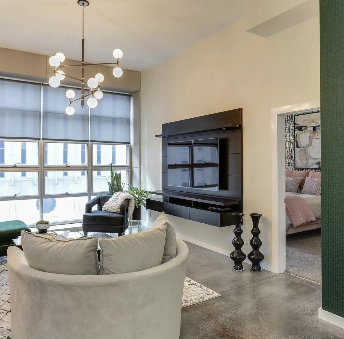 319 Fayetteville St #411