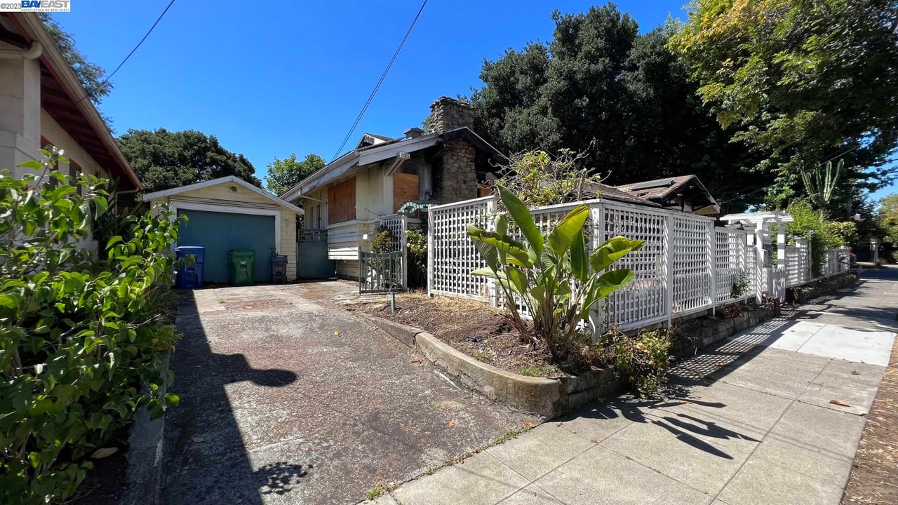 802 Buena Vista