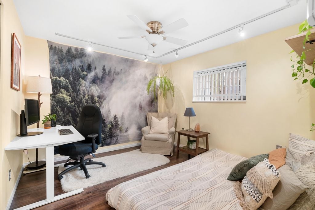 306 Webber Ave