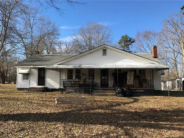 2713 Suzy Bole Rd